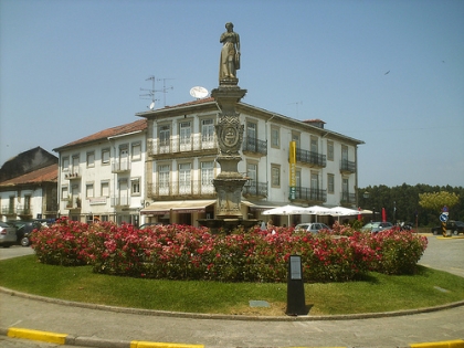Junta de Sá celebra protocolos com centro de saúde e curso superior de desporto