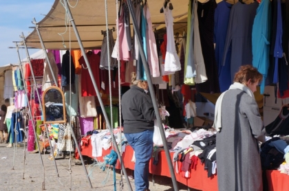 Requalificação do Campo da Feira concluída. Feirantes regressam