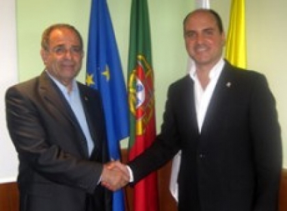 Sá: Autarca quer reunir com deputados do PSD e CDS-PP para discutir OE2013