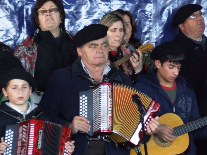 Monçanenses reúnem-se para cantar as Janeiras