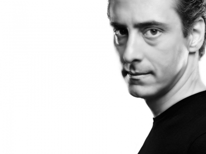 Mágico Luís de Matos apresenta espectáculo no Cine Teatro João Verde