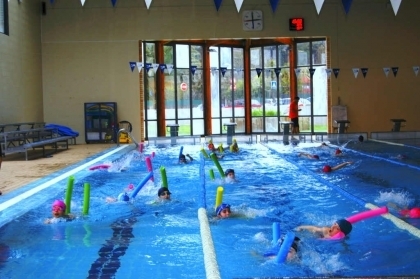 Valença: Elas vão ter entrada grátis na piscina esta segunda-feira