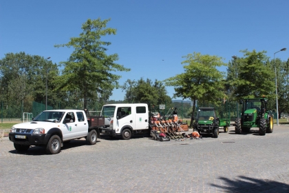 Cerveira: Autarquia renova parque de veículos e equipamentos de apoio para espaços verdes