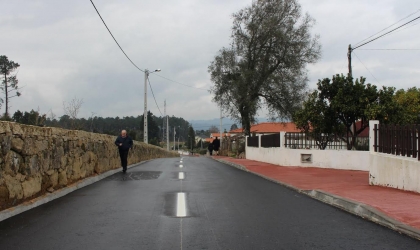 Monção: Obras de alargamento e beneficiação da Rua de Rodas estão concluídas