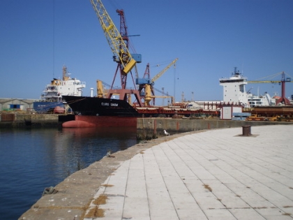 PCP quer saber se brasileiros continuam na corrida aos Estaleiros de Viana