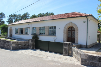 Antiga Escola Primária de Lovelhe aguarda regresso de crianças com ATL