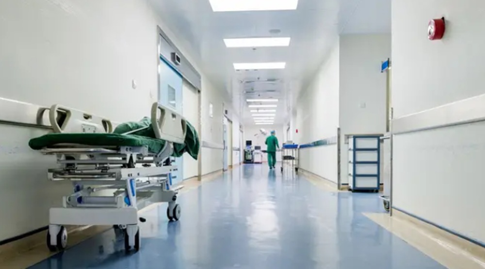 Minho: Menino de 2 anos morre após engasgar-se com maçã - Rádio Vale do Minho